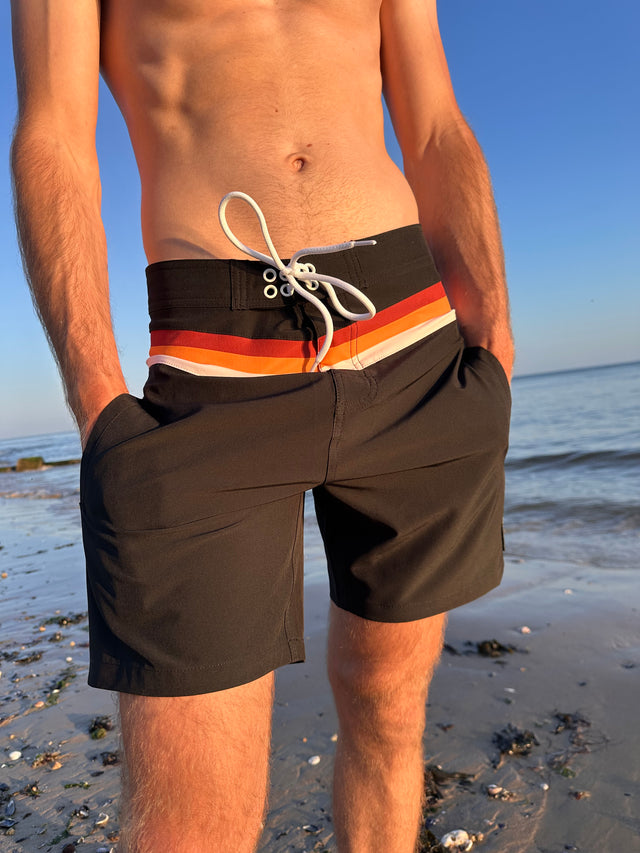 BOARDSHORT RETRO LINES
