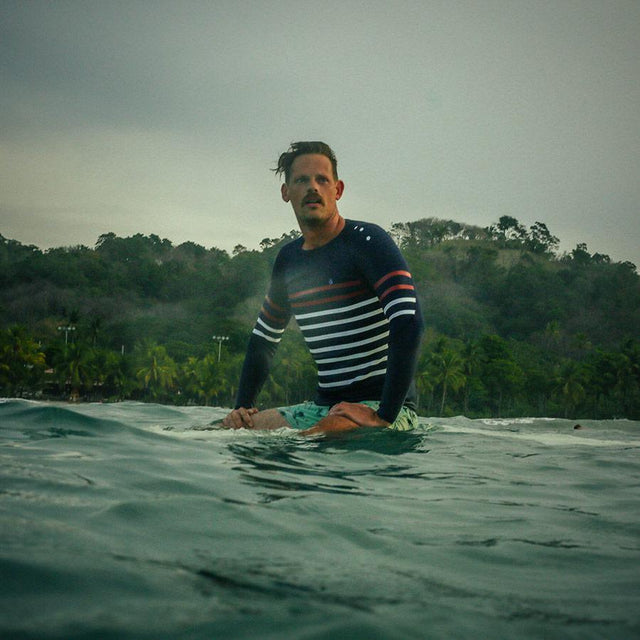 LES VALEURS COSMOPOLITES QUI SE CACHENT DERRIÈRE LES WETSUITS RÉTROS SIGNÉS SAINT-JACQUES - Saint Jacques Wetsuits
