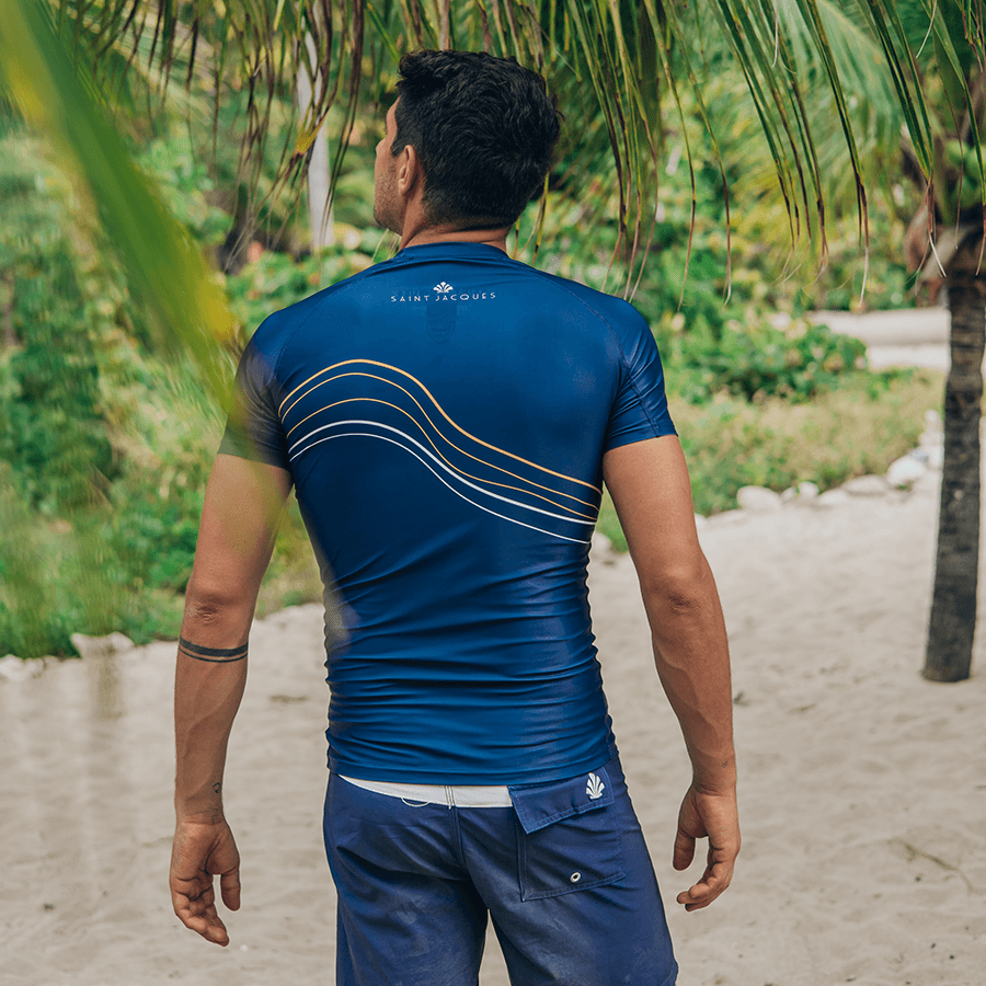 Vêtement Anti-UV 98% Couverture HDTIYUYP Rashguard à Manches Courtes Pour Homme - Production UV - Respirant - Pour Sports De Plage - Séchage Rapide - Surf - Pour Sports Nautiques, Noir Foncé Vêtement Anti-UV 98% Couverture HDTIYUYP Rashguard à Manches Courtes Pour Homme - Production UV - Respirant - Pour Sports De Plage - Séchage Rapide - Surf - Pour Sports Nautiques, Noir Foncé